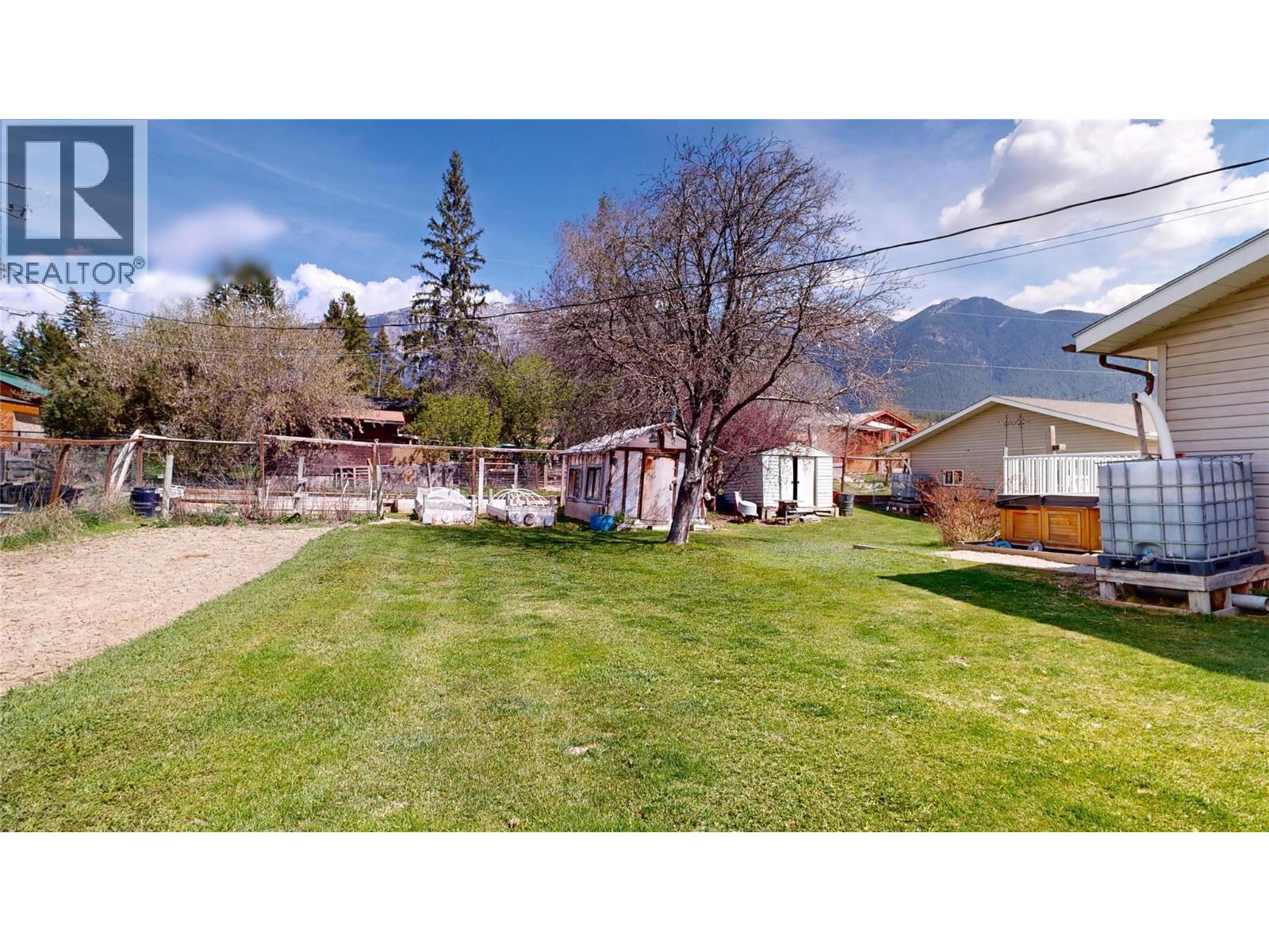 4835 Purcell Avenue - 41