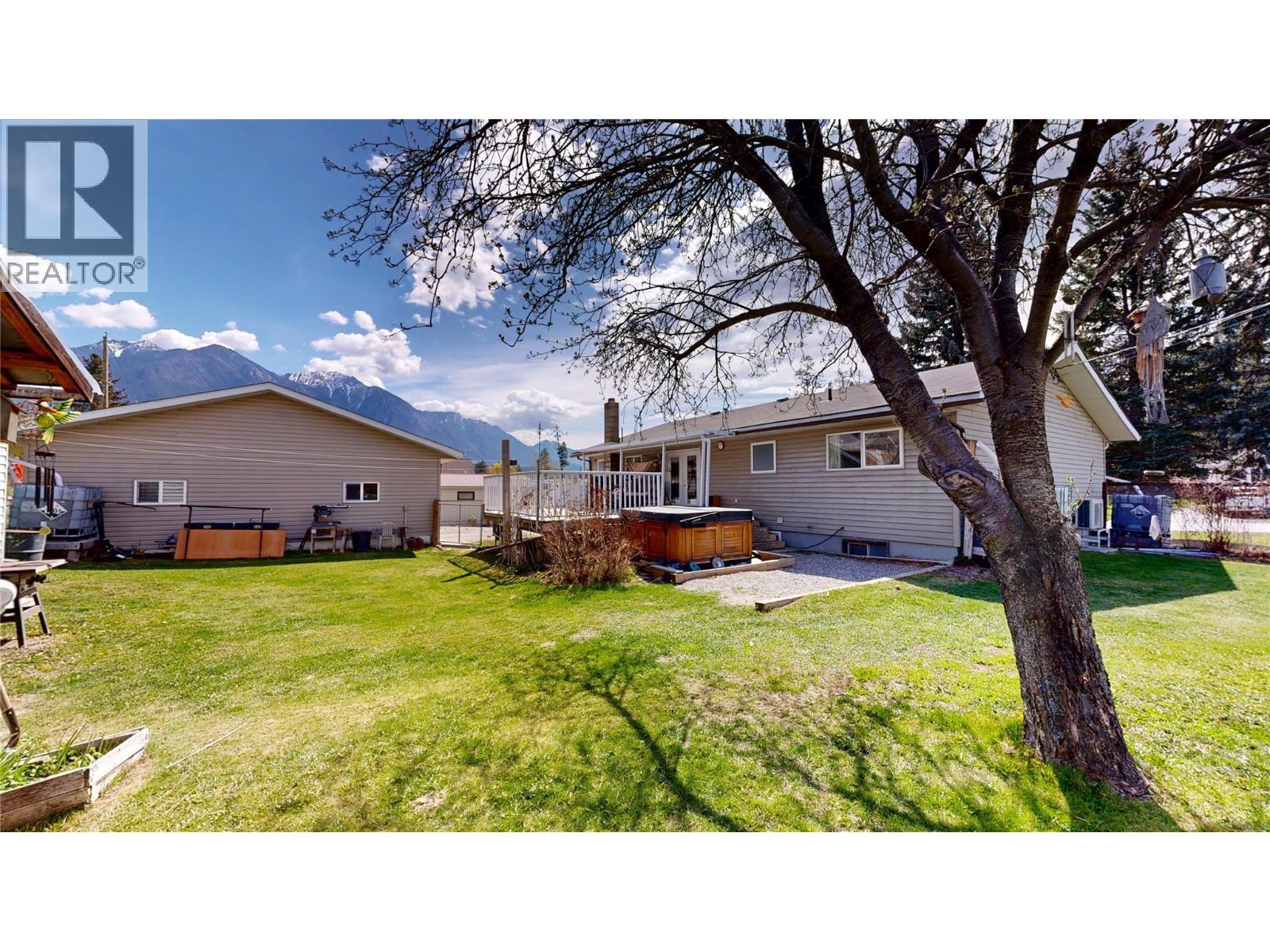 4835 Purcell Avenue - 48