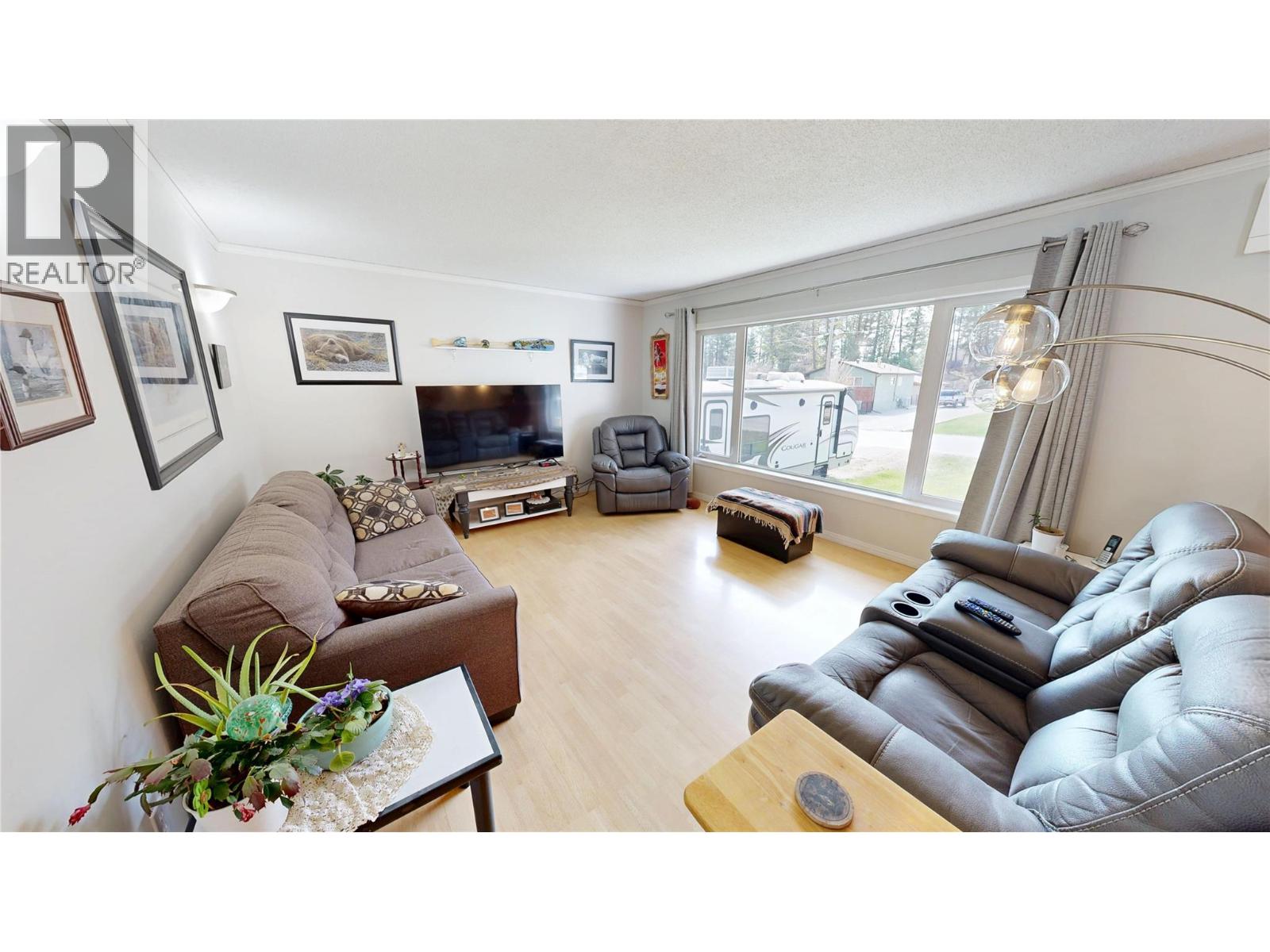 4835 Purcell Avenue - 5