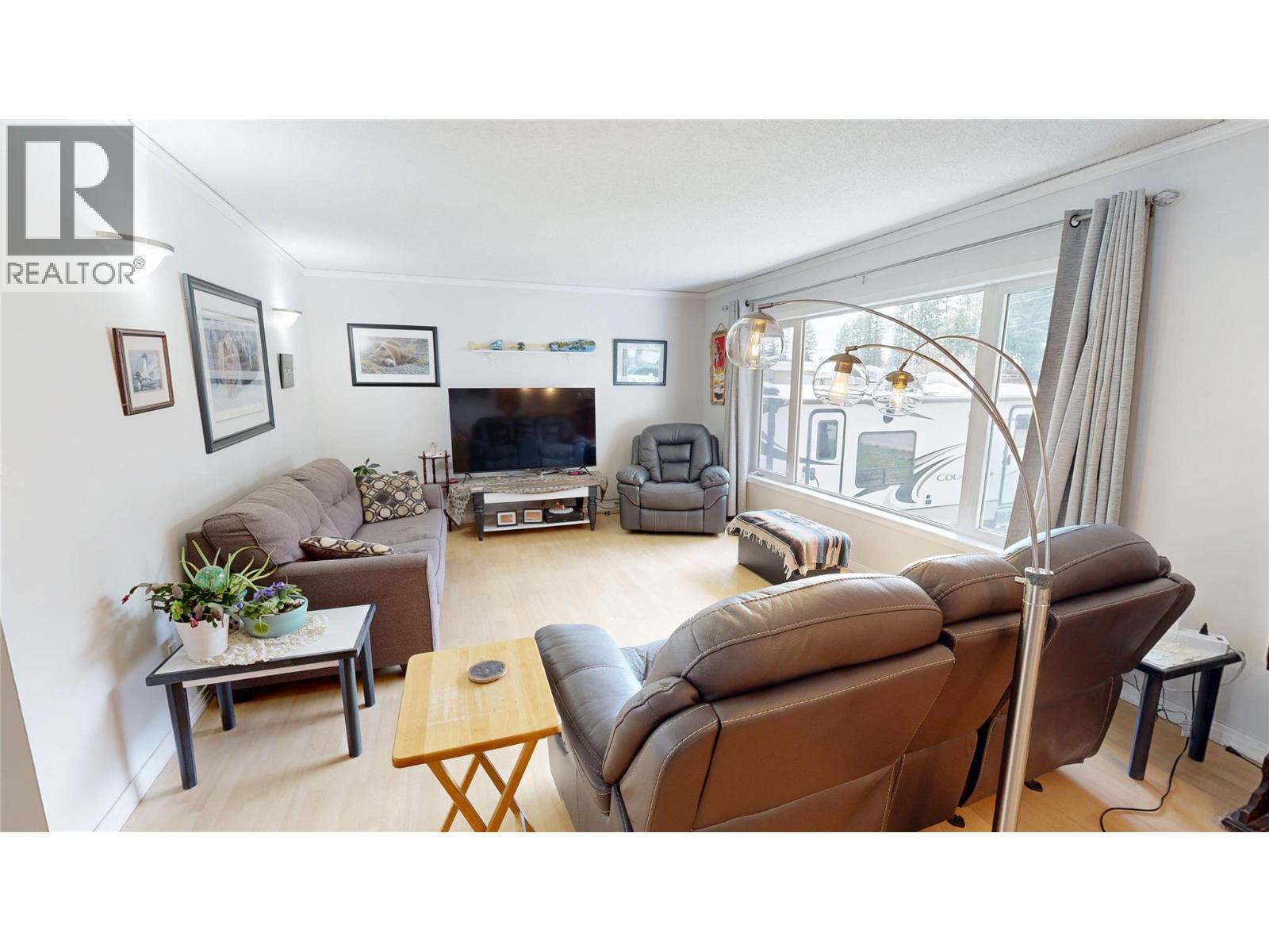 4835 Purcell Avenue - 6
