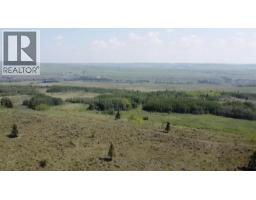 W:5 R:4 T:26 S:7 Q:se &ne,& Nw, Rural Rocky View County, AB T0L1N0 Photo 6