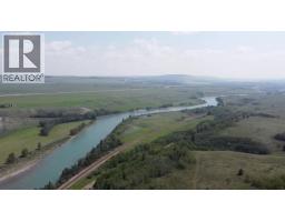 W:5 R:4 T:26 S:7 Q:se &ne,& Nw, Rural Rocky View County, AB T0L1N0 Photo 10