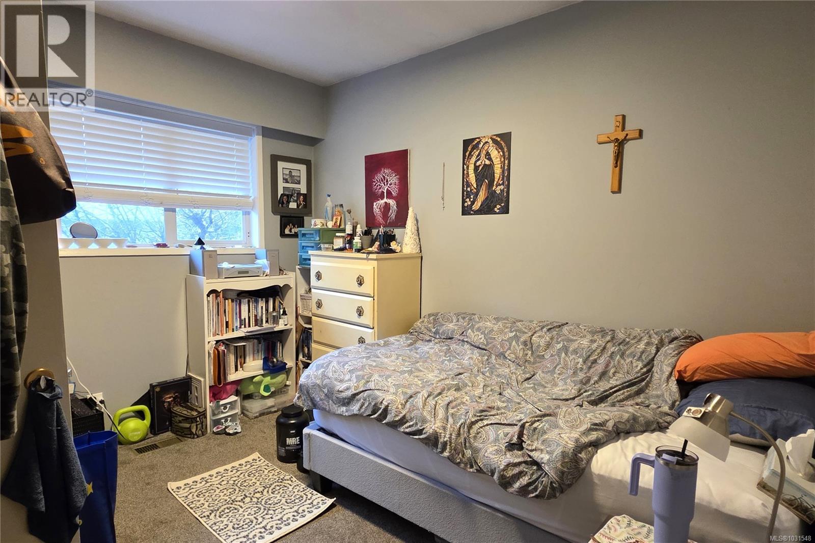 222 Thulin St - 13