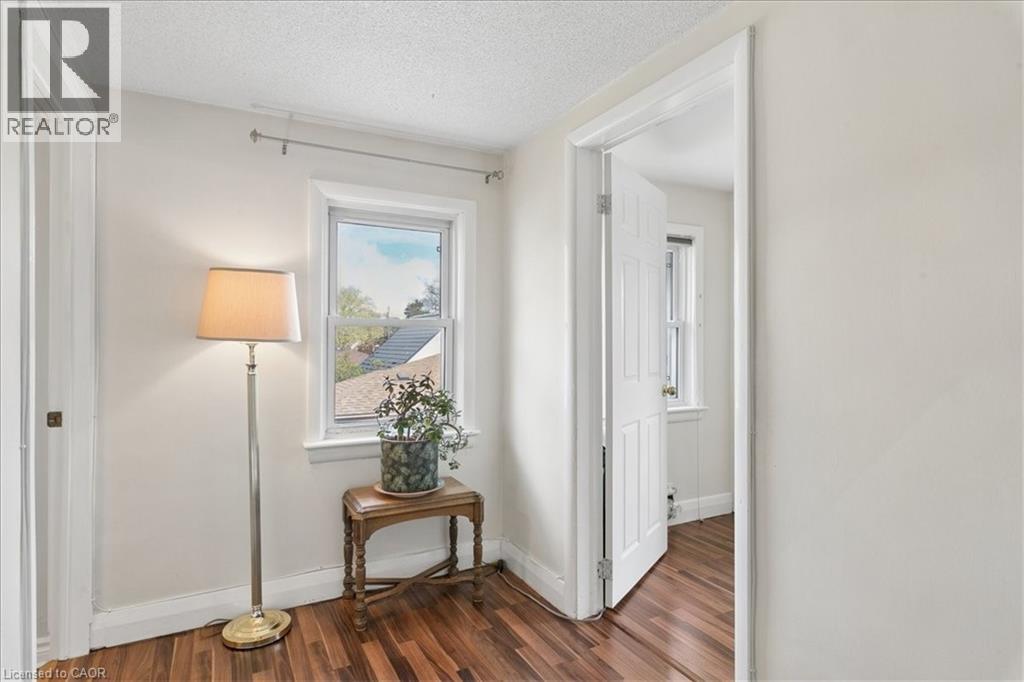 116 EMMA Street - 32