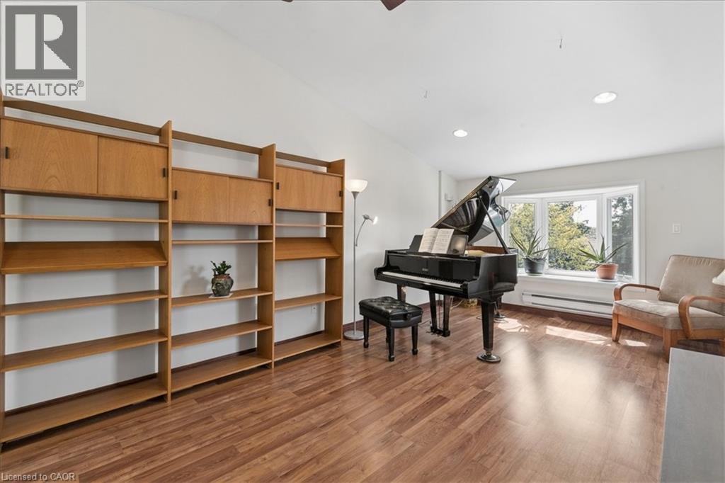 116 EMMA Street - 34