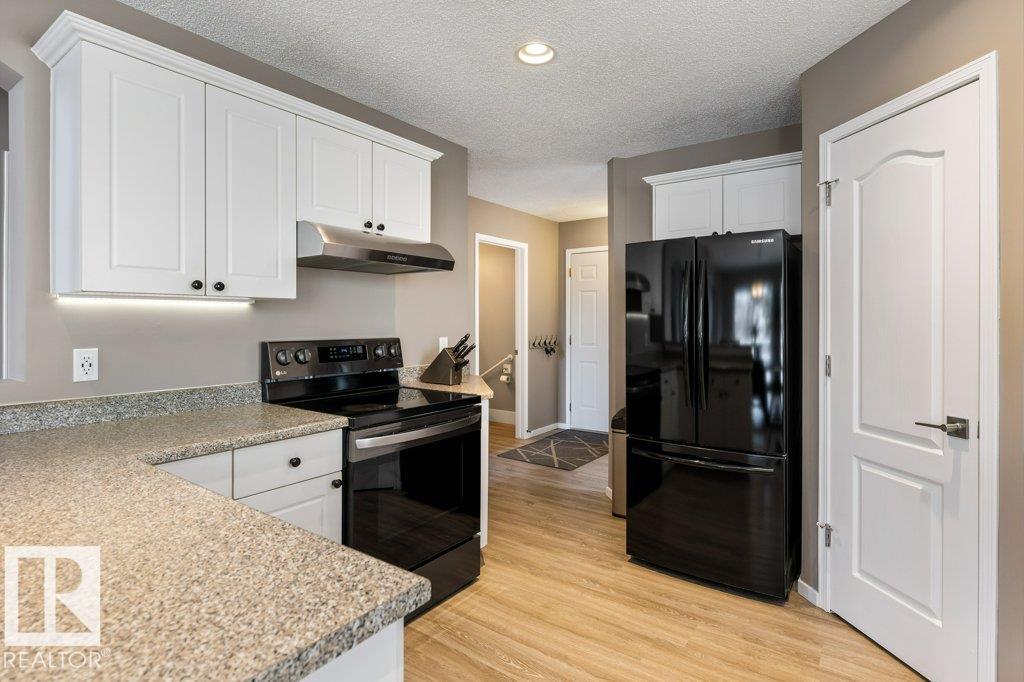 39 HAVILAND CR, St. Albert
