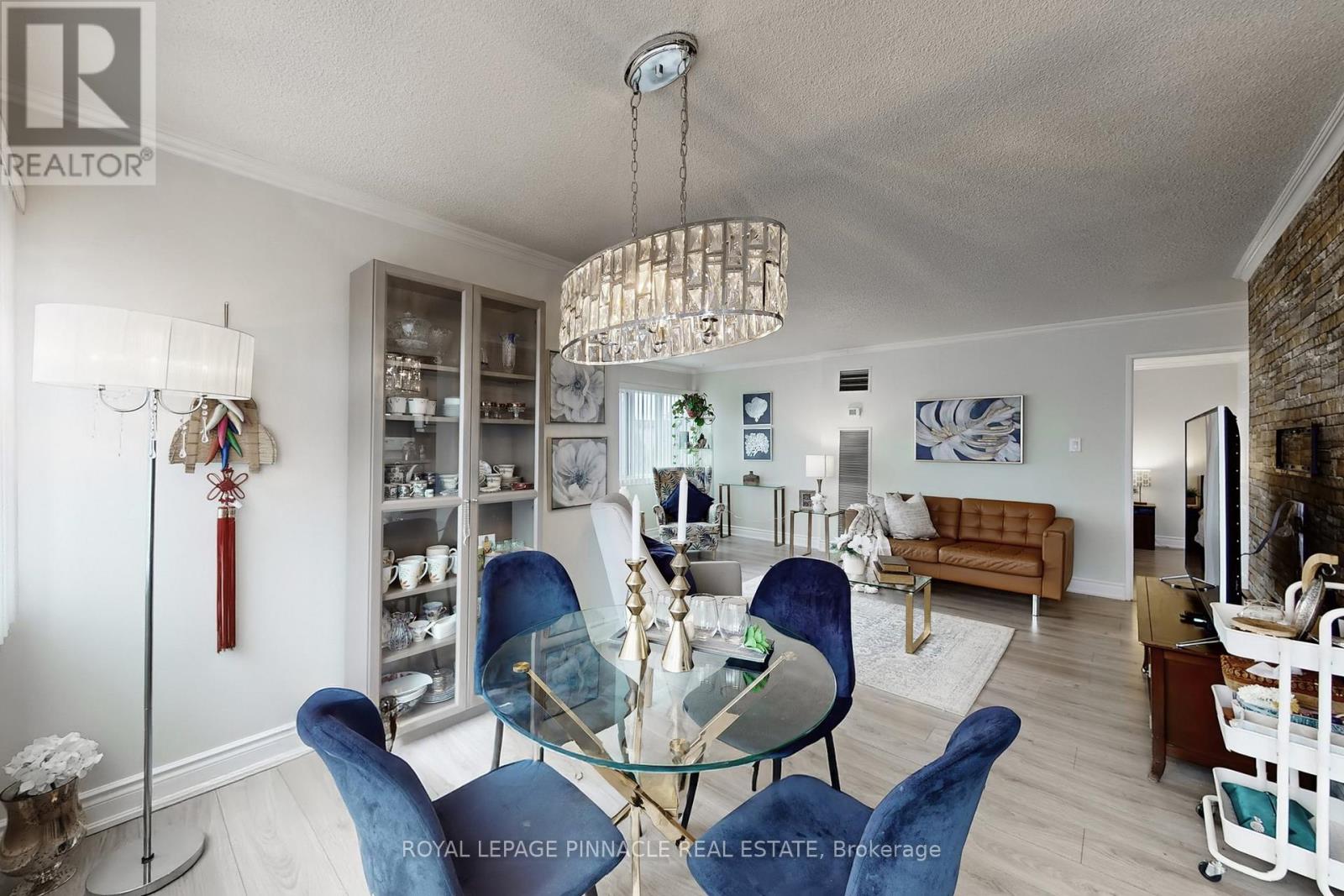 #202 1300 MISSISSAUGA VALLEY BOULEVARD - 15