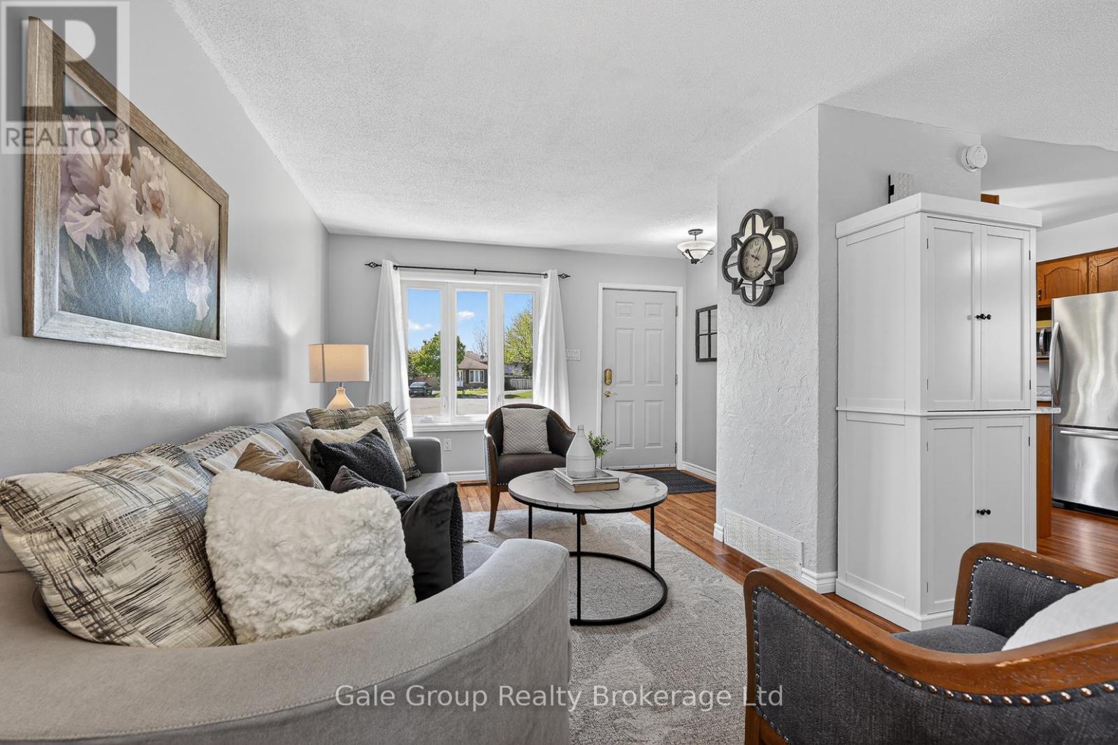 186 PORTSMOUTH COURT - 12