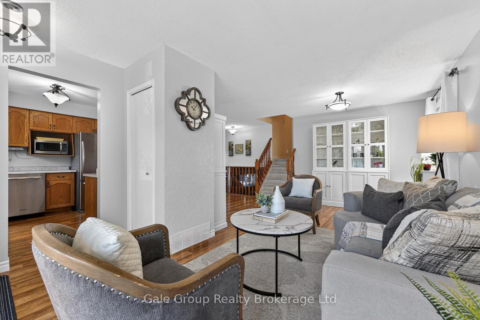 186 PORTSMOUTH COURT - 14