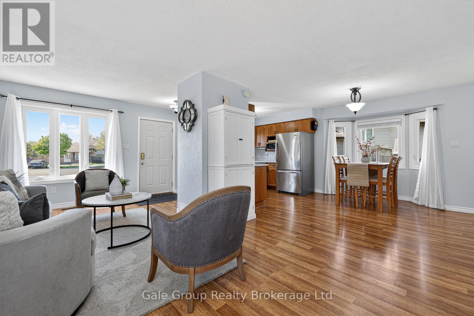 186 PORTSMOUTH COURT - 15