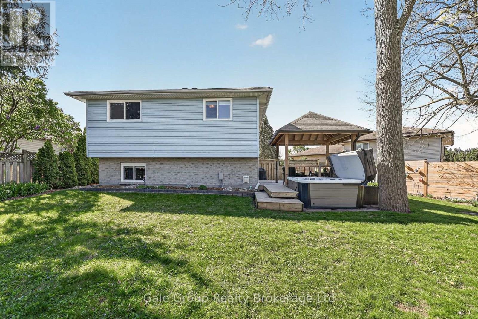 186 PORTSMOUTH COURT - 38