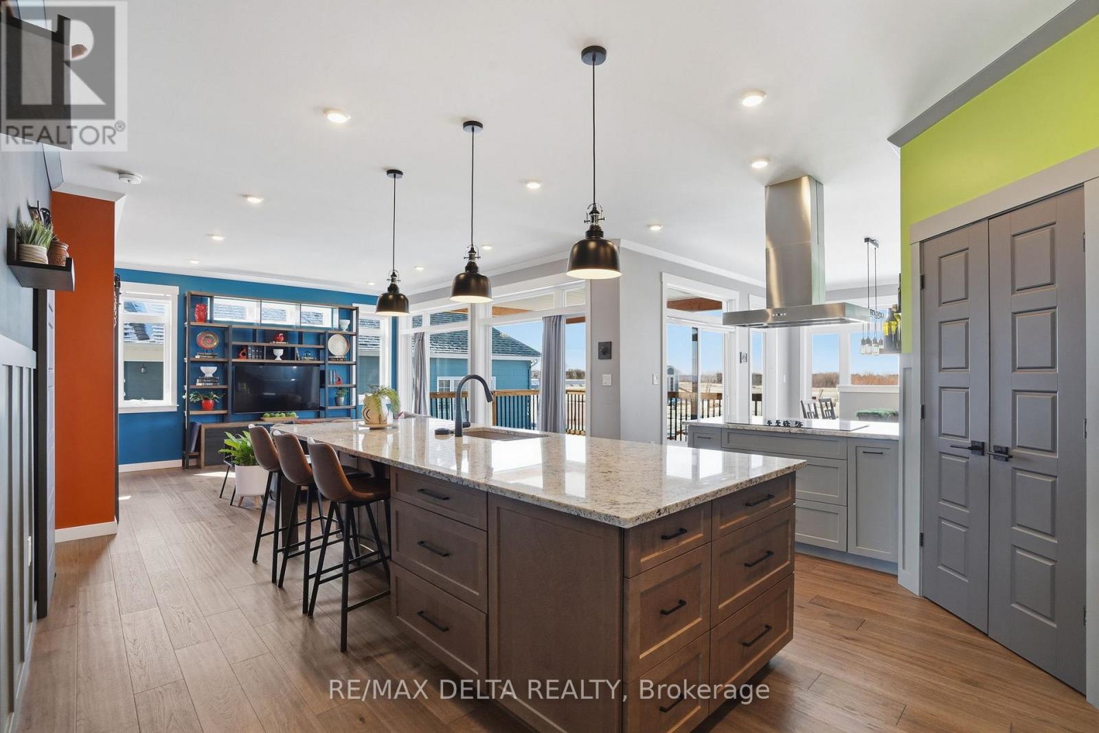 Beautiful granite counter-top.