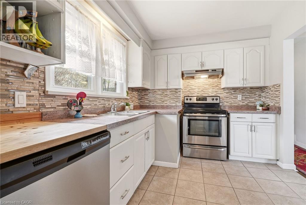 452 THIRD Line, Oakville, Ontario, L6L4A5 — Photo 39