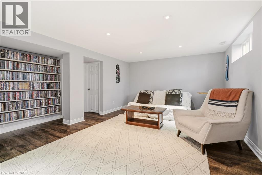 452 THIRD Line, Oakville, Ontario, L6L4A5 — Photo 7