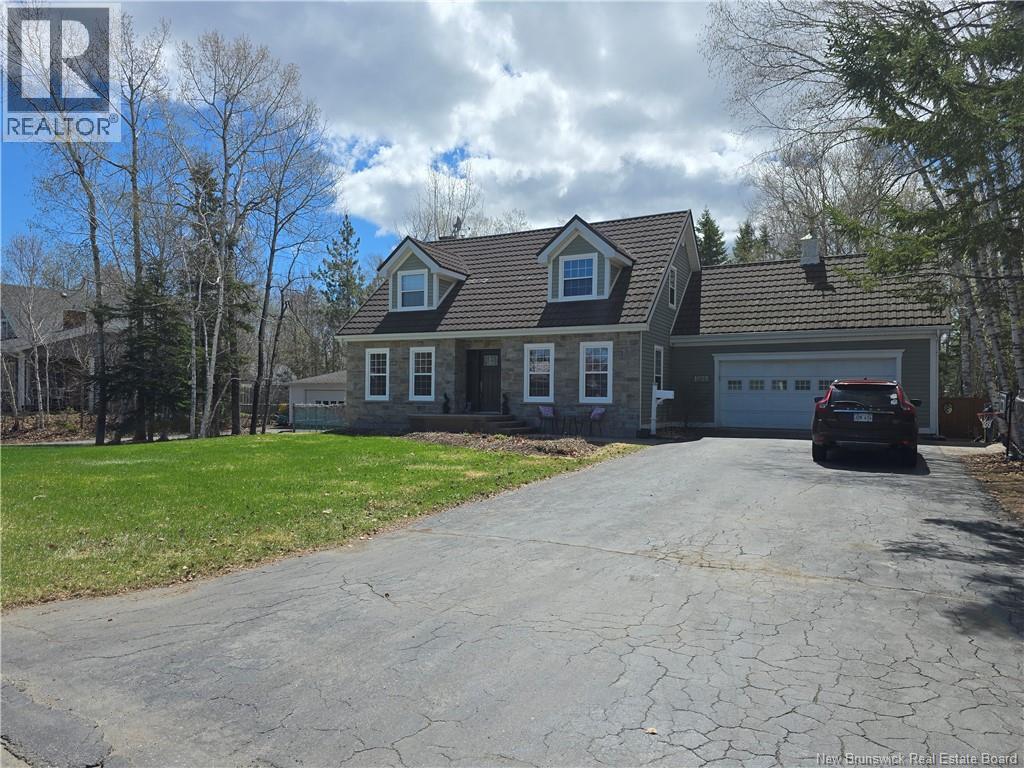 1025 Tamarack - 44