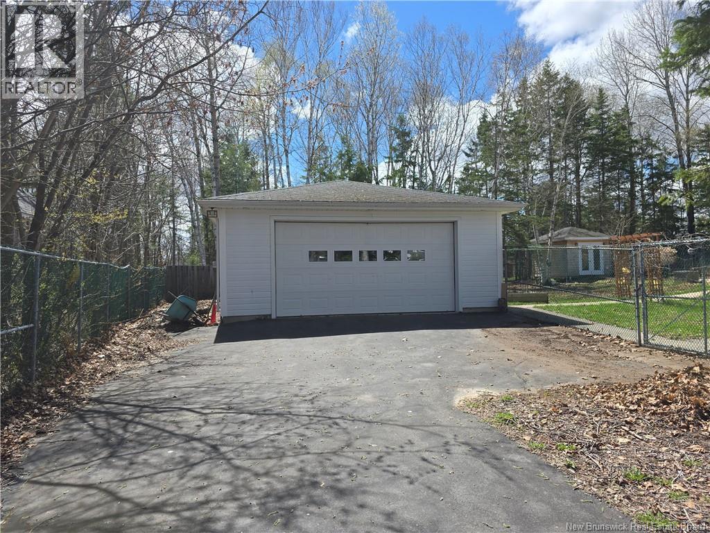 1025 Tamarack - 49