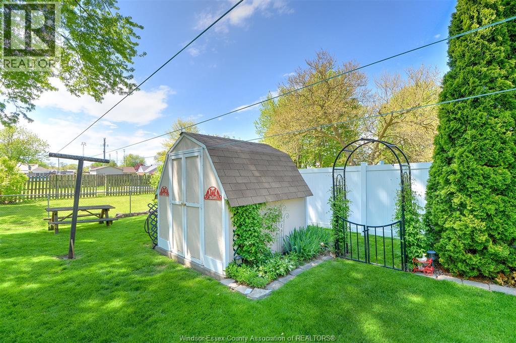 514 HALO CRESCENT, Belle River, Ontario, N0R1A0 — Photo 5