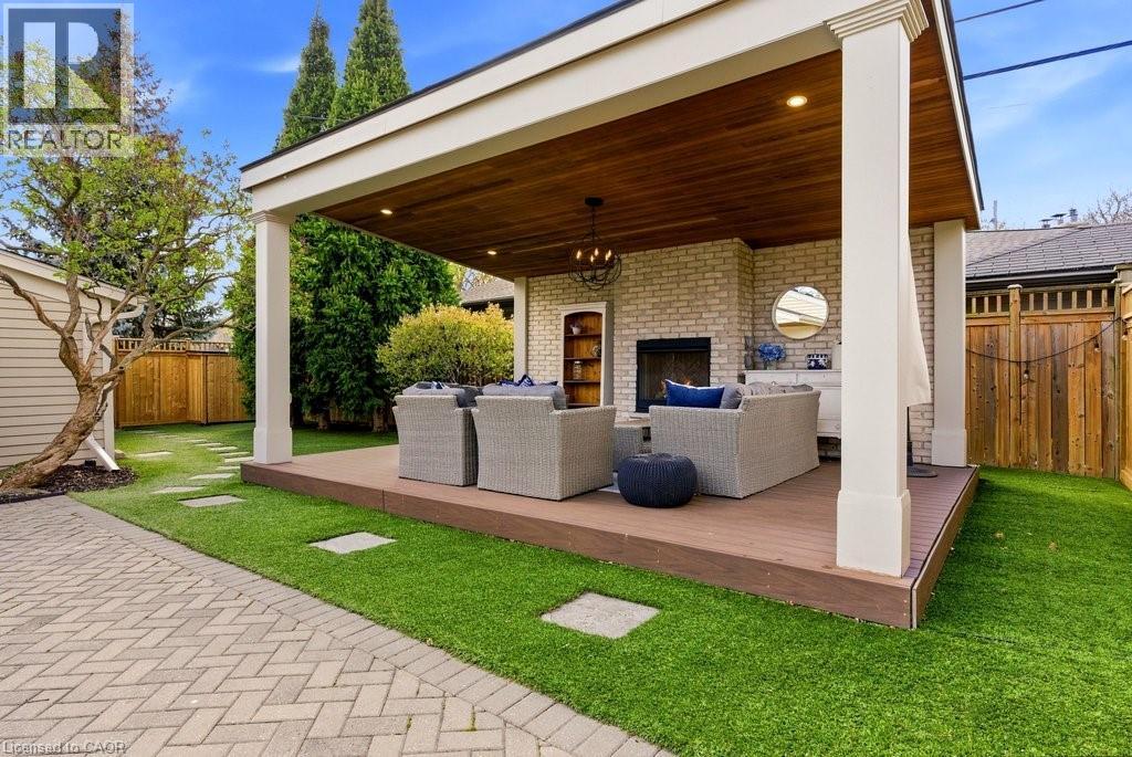 2079 GARY Crescent - 38