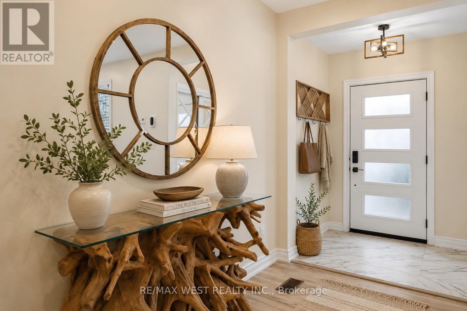 201 RHODES AVENUE - Image 3
