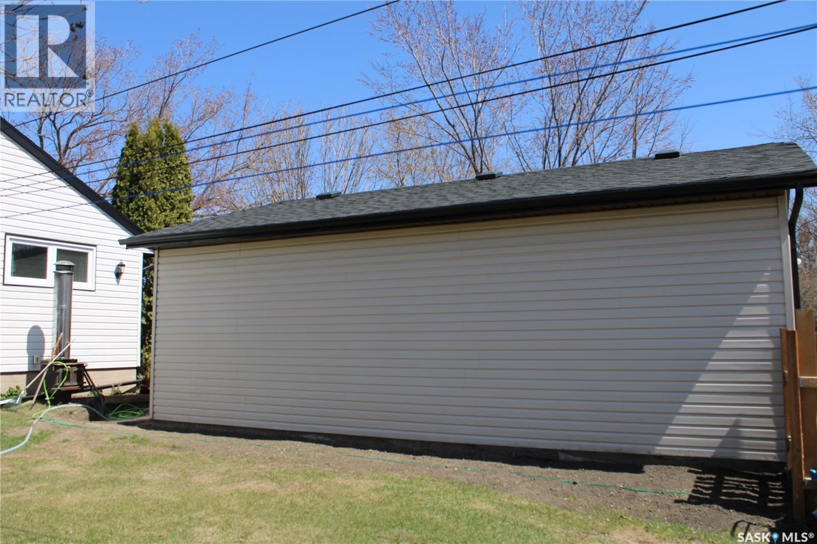 40 King STREET W - 26