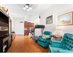 Family room - 16 Rue Mill, Portage Du Fort, QC J0X2T0 Photo 7