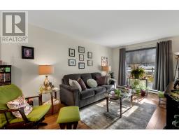 61 Brookfield Road thumbnail 15