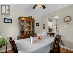 61 Brookfield Road thumbnail 24