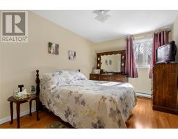 61 Brookfield Road thumbnail 25