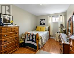 61 Brookfield Road thumbnail 35