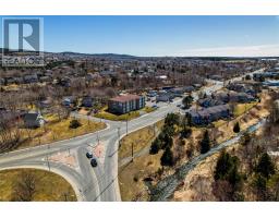 61 Brookfield Road thumbnail 37