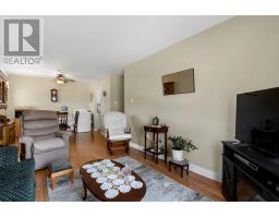 61 Brookfield Road thumbnail 7