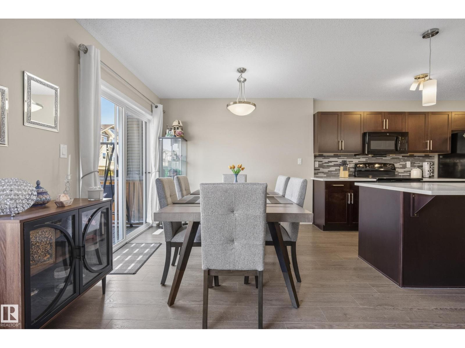757 EAGLESON CR NW - 17
