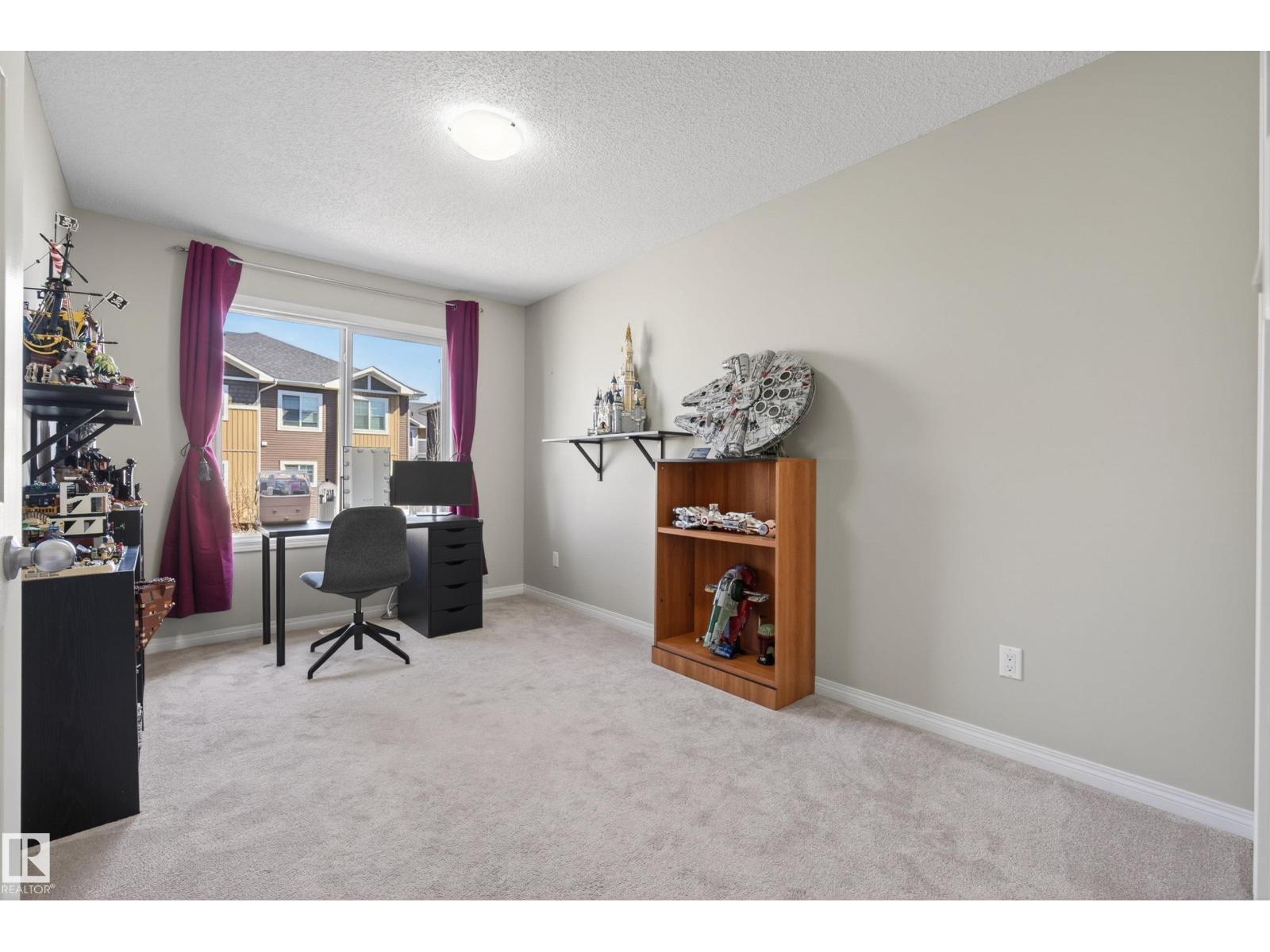 757 EAGLESON CR NW - 31