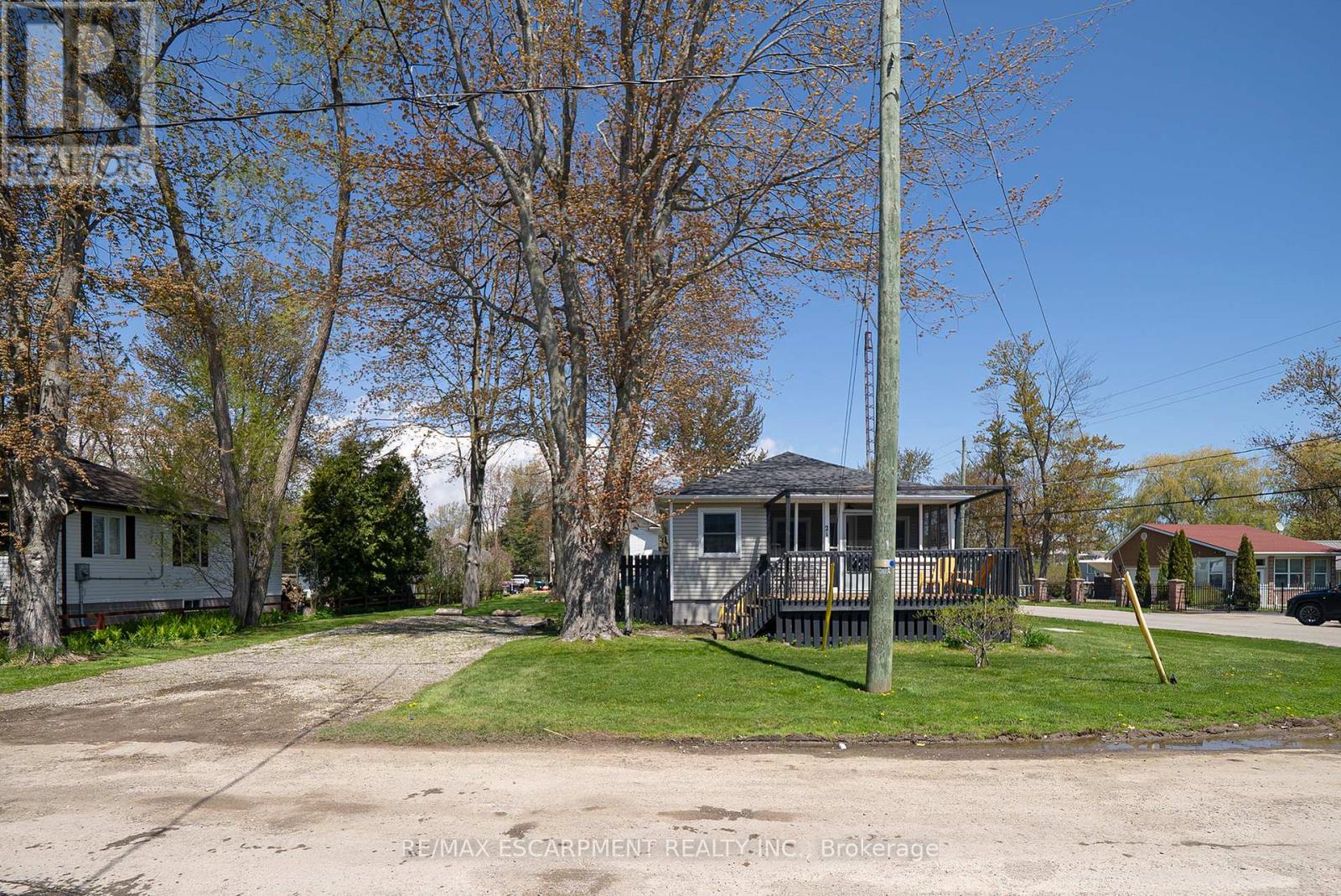 21 FERRIS STREET - 2
