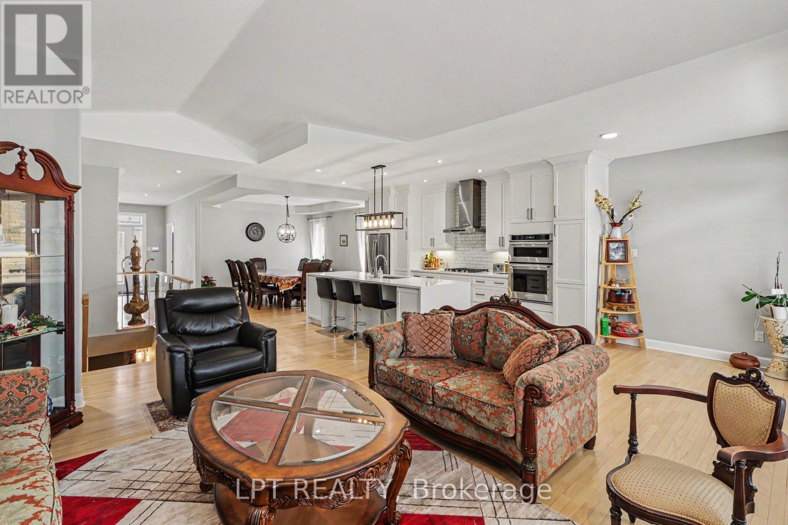 1942 CAPRIHANI WAY - 7