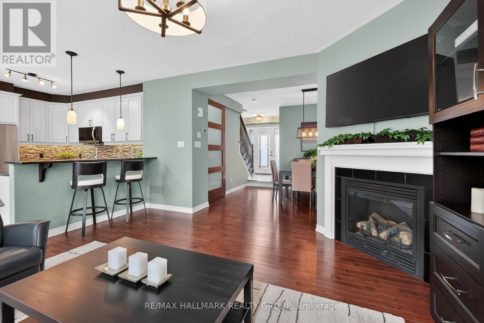 516 SUNLIT CIRCLE - 11