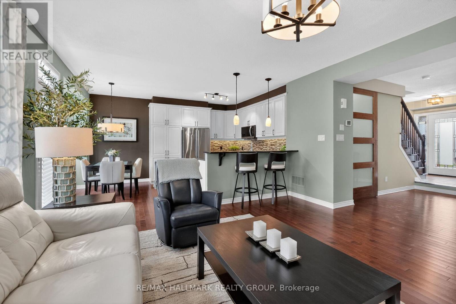 516 SUNLIT CIRCLE - 13