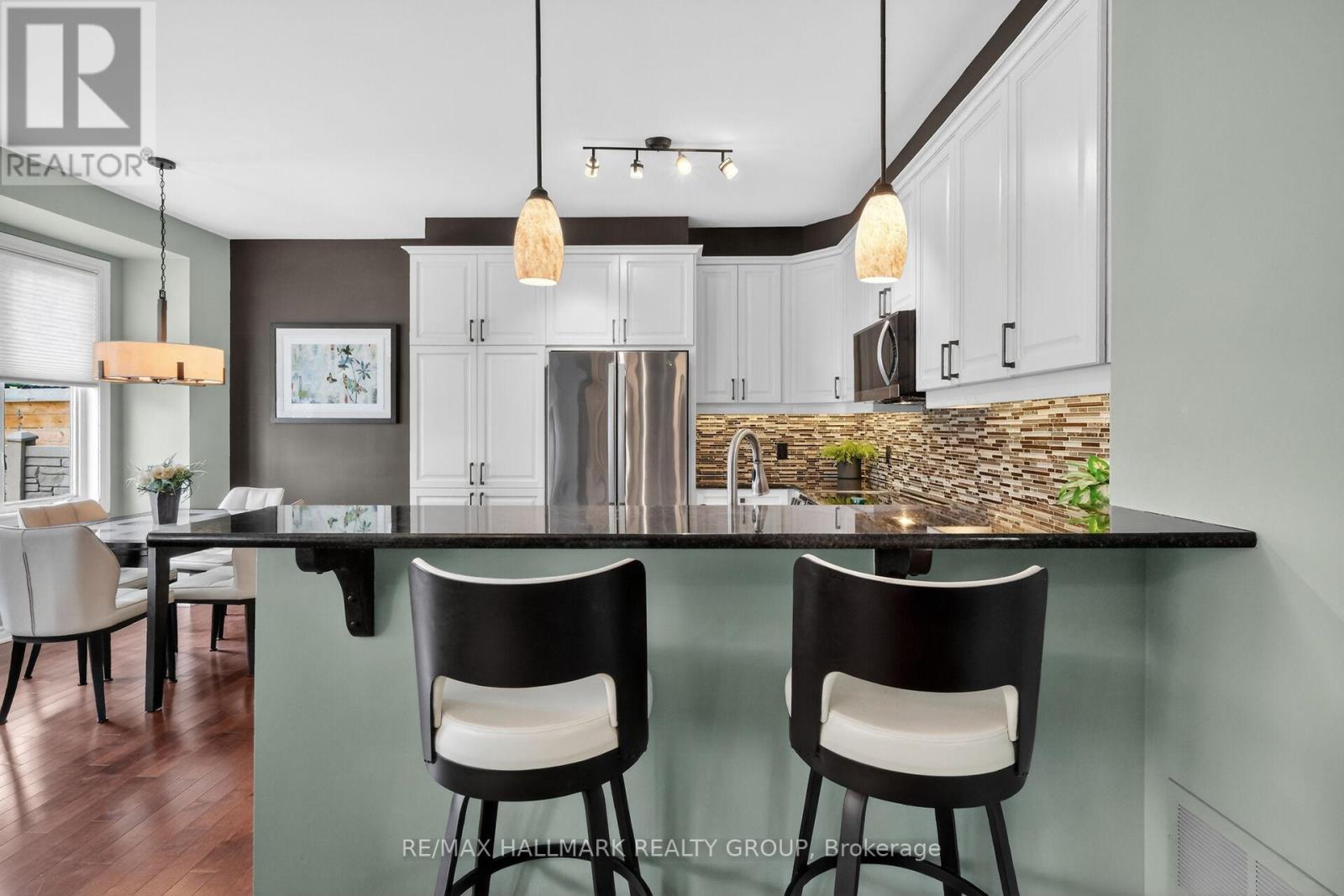 516 SUNLIT CIRCLE - 14