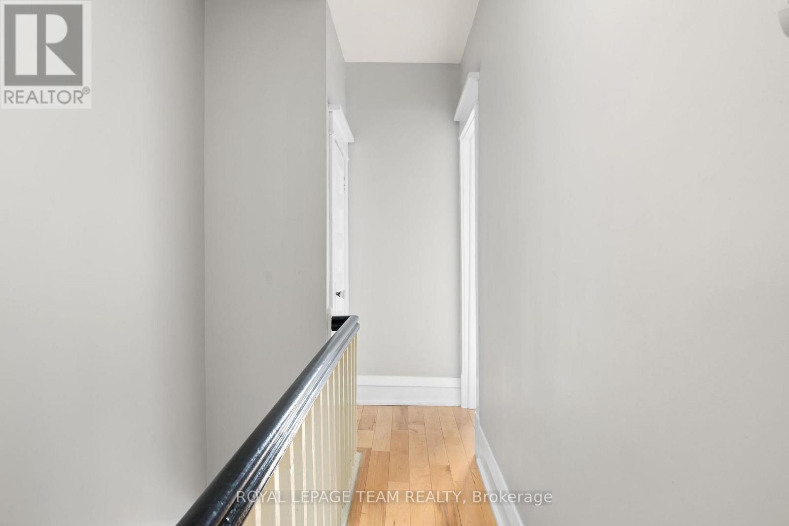 183 GOULBURN AVENUE - 27