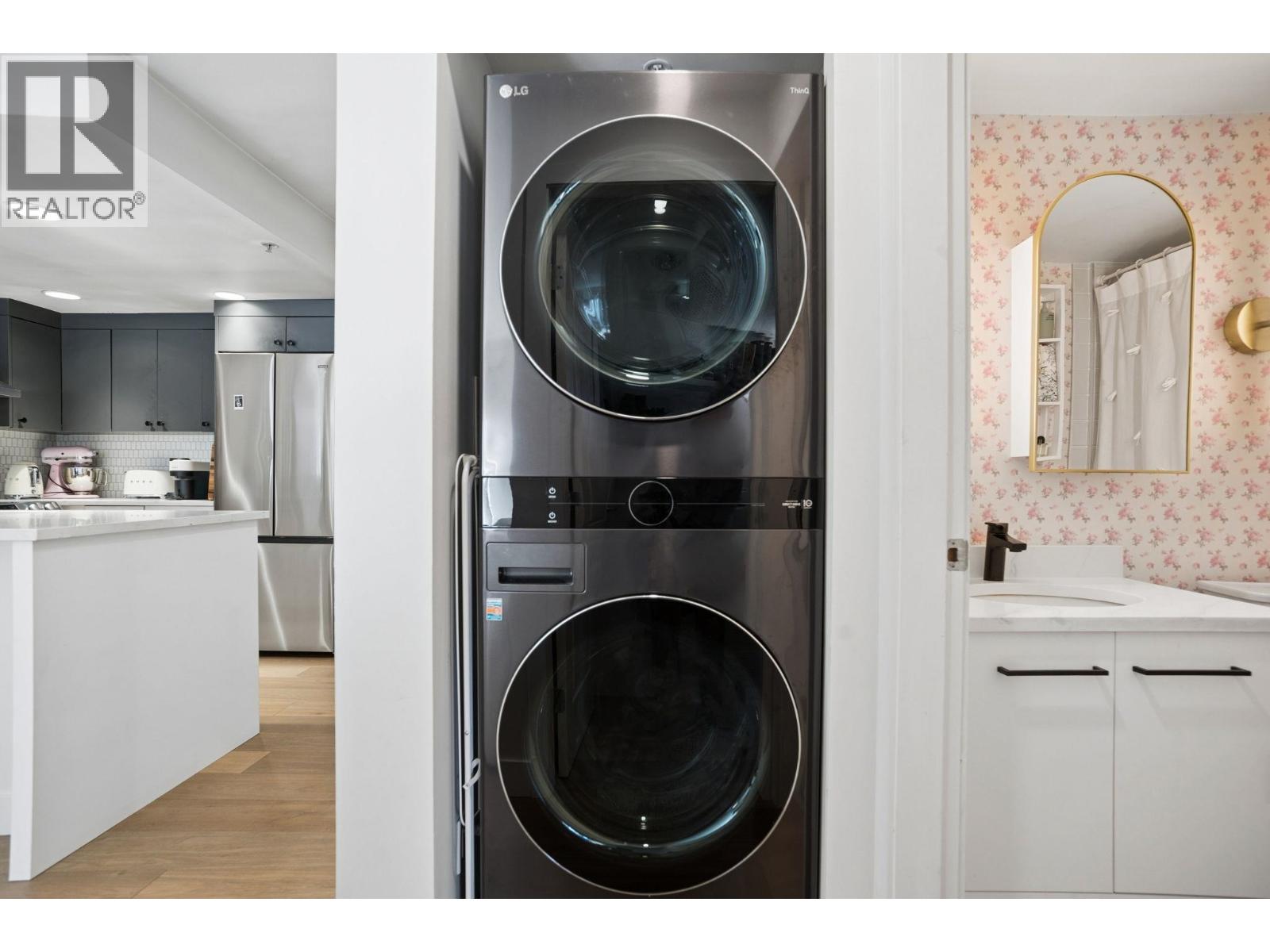 2 Bed, 1 Bath Apartment for Sale in Vancouver – 15 3036 W 4TH AVENUE, Vancouver – MLS# R3122455 - Image 14