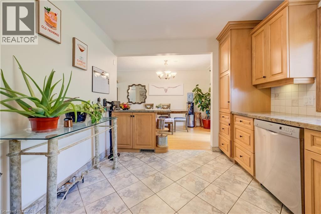 209 WILLOWDALE Avenue, Waterloo, Ontario, N2J3M2 — Photo 13