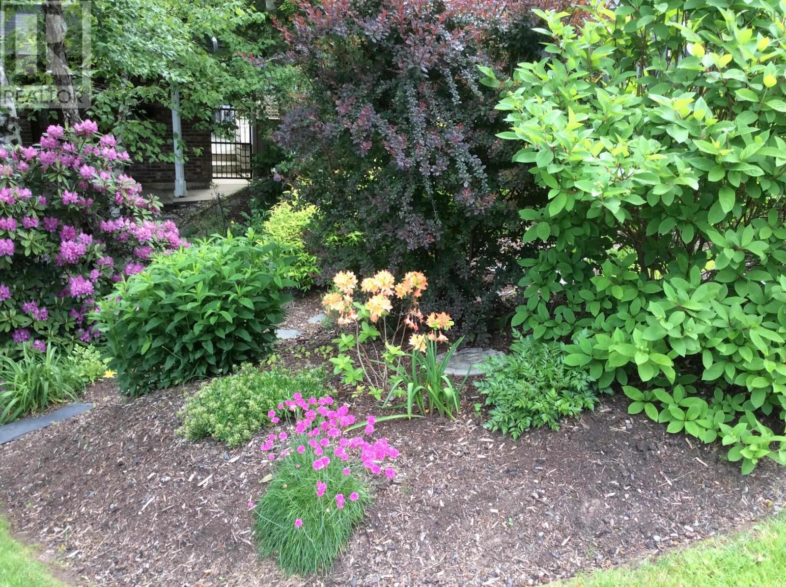 22 Wedgewood Avenue - 48
