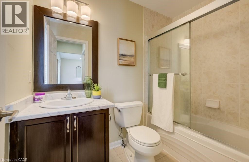 688 HEPBURN Road, Milton, Ontario, L9T0M5 — Photo 8