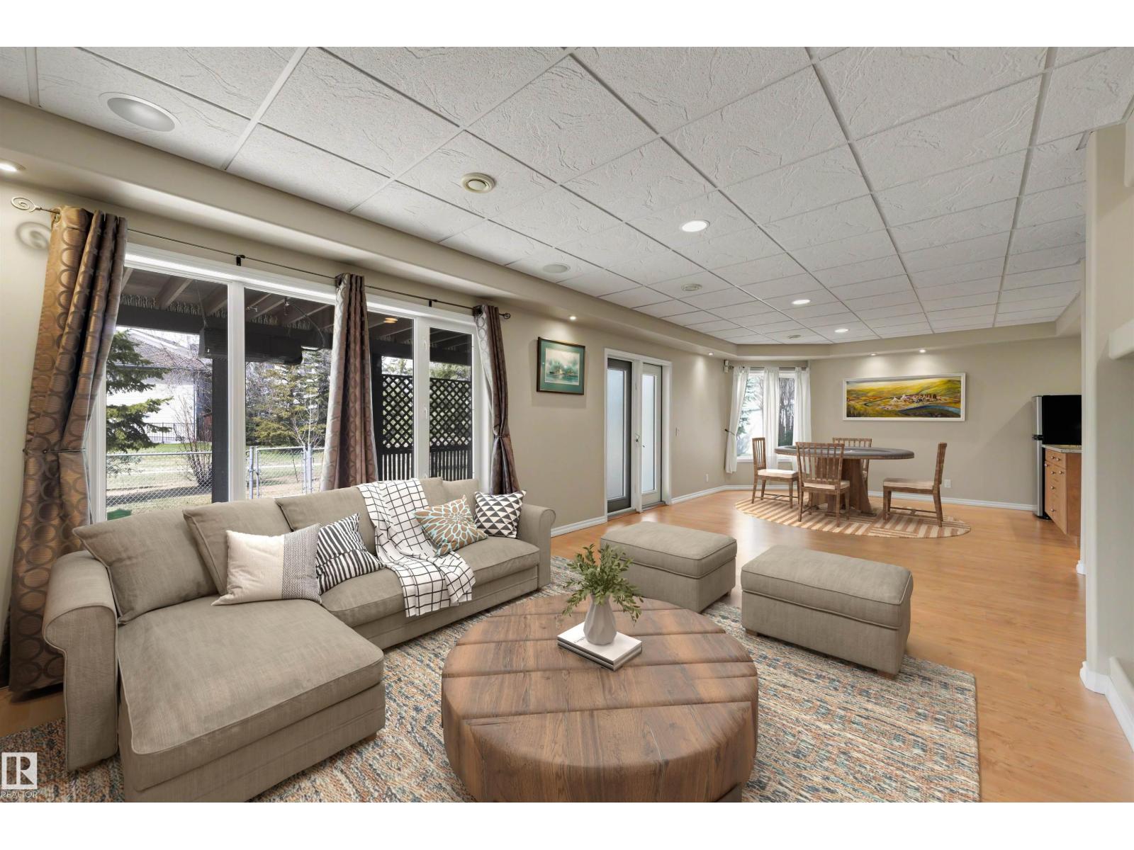 223 ORMSBY RD E NW, Edmonton