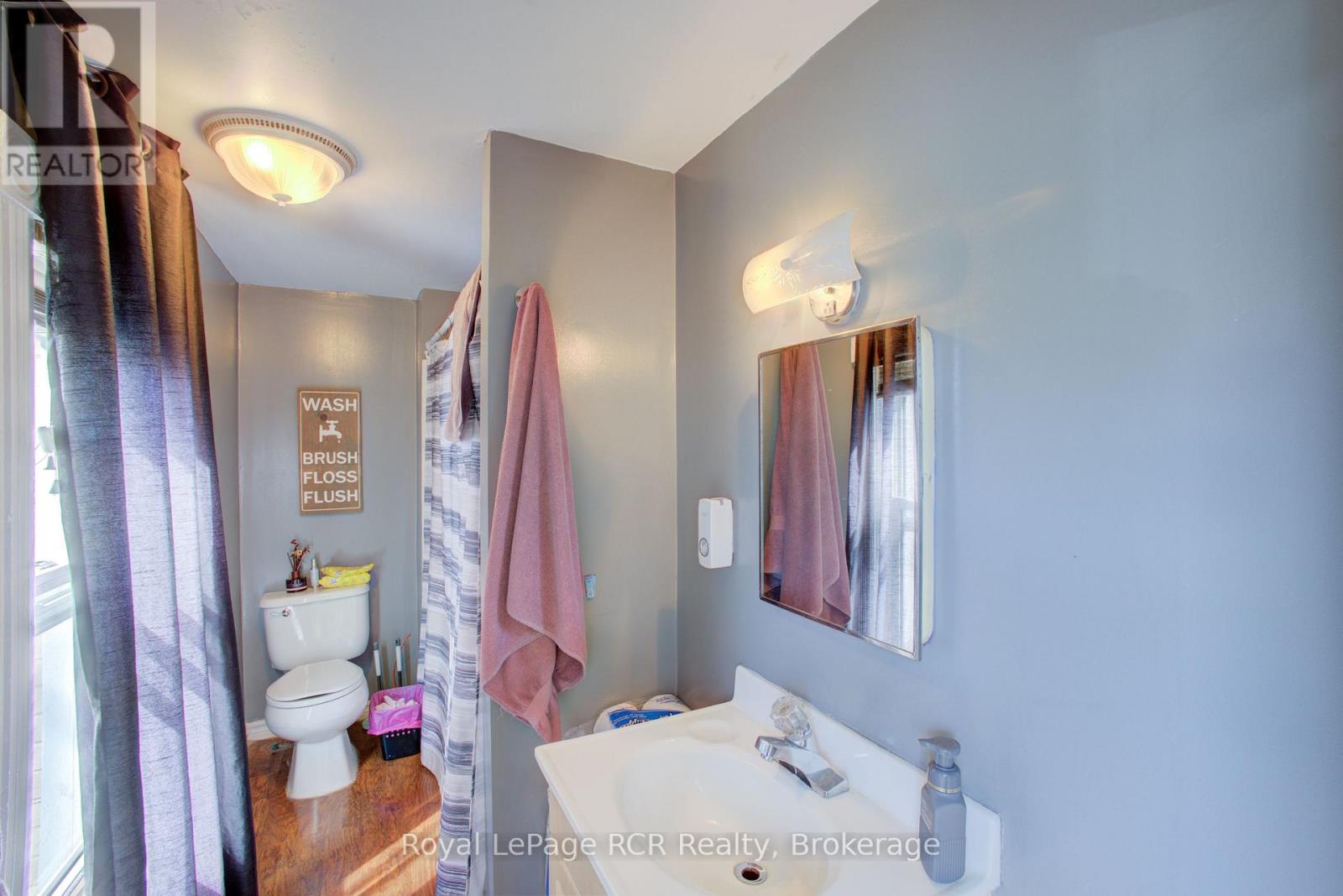 145 FREDERICK STREET E - 15