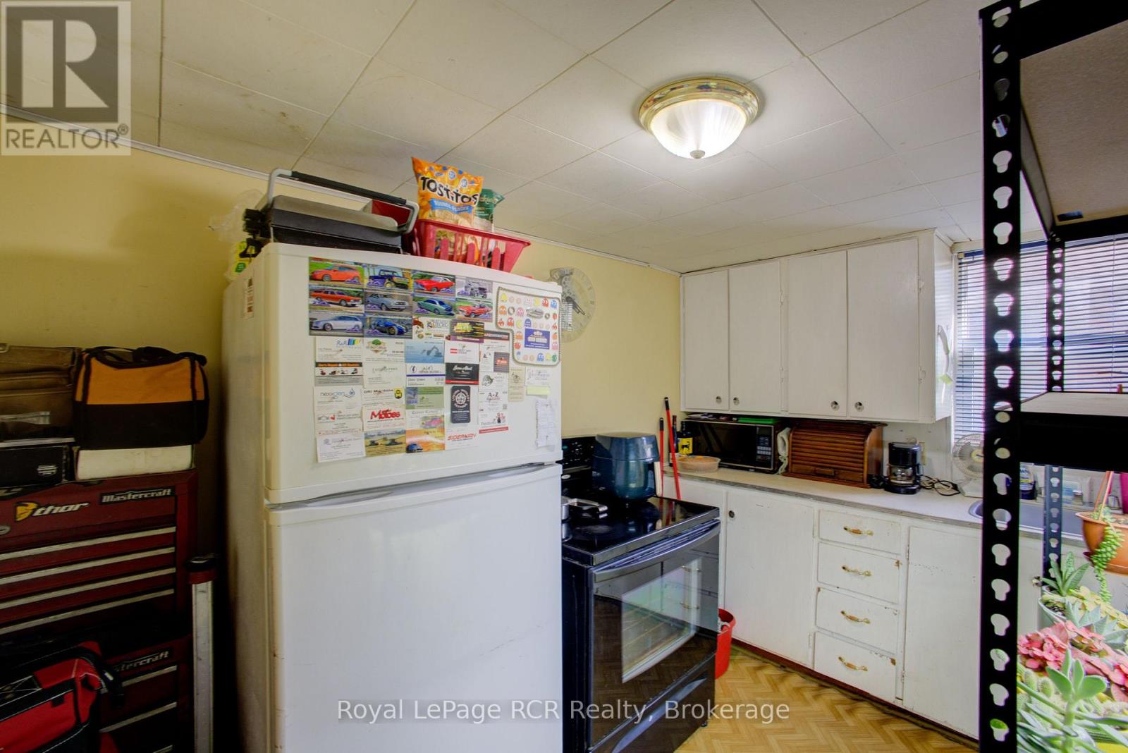 145 FREDERICK STREET E - 19