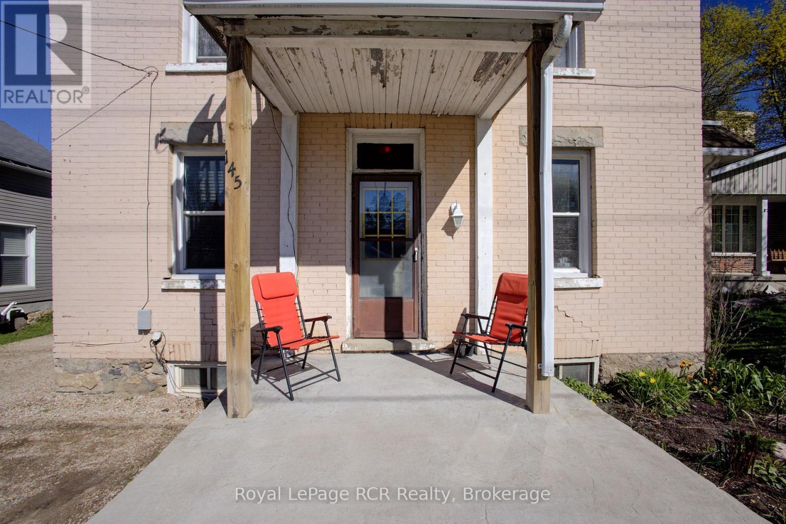 145 FREDERICK STREET E - 4
