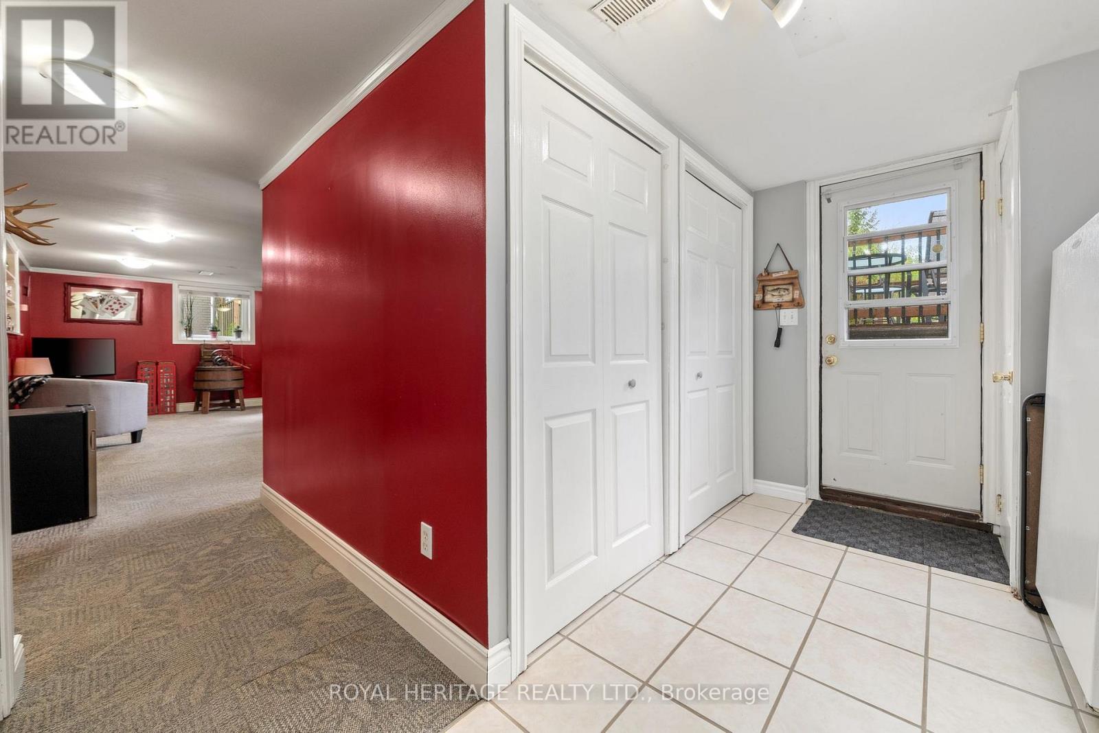 32 GLEN ROAD - 25