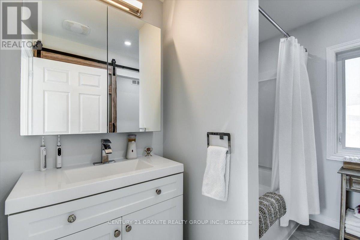 1012 BLACK ROAD - 14