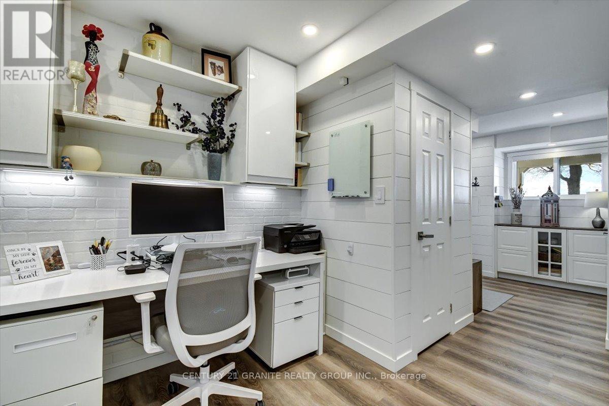 1012 BLACK ROAD - 27